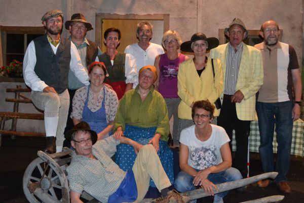 Theater_2015.06.07_0115_ZwoaHarteNussn_00.jpg